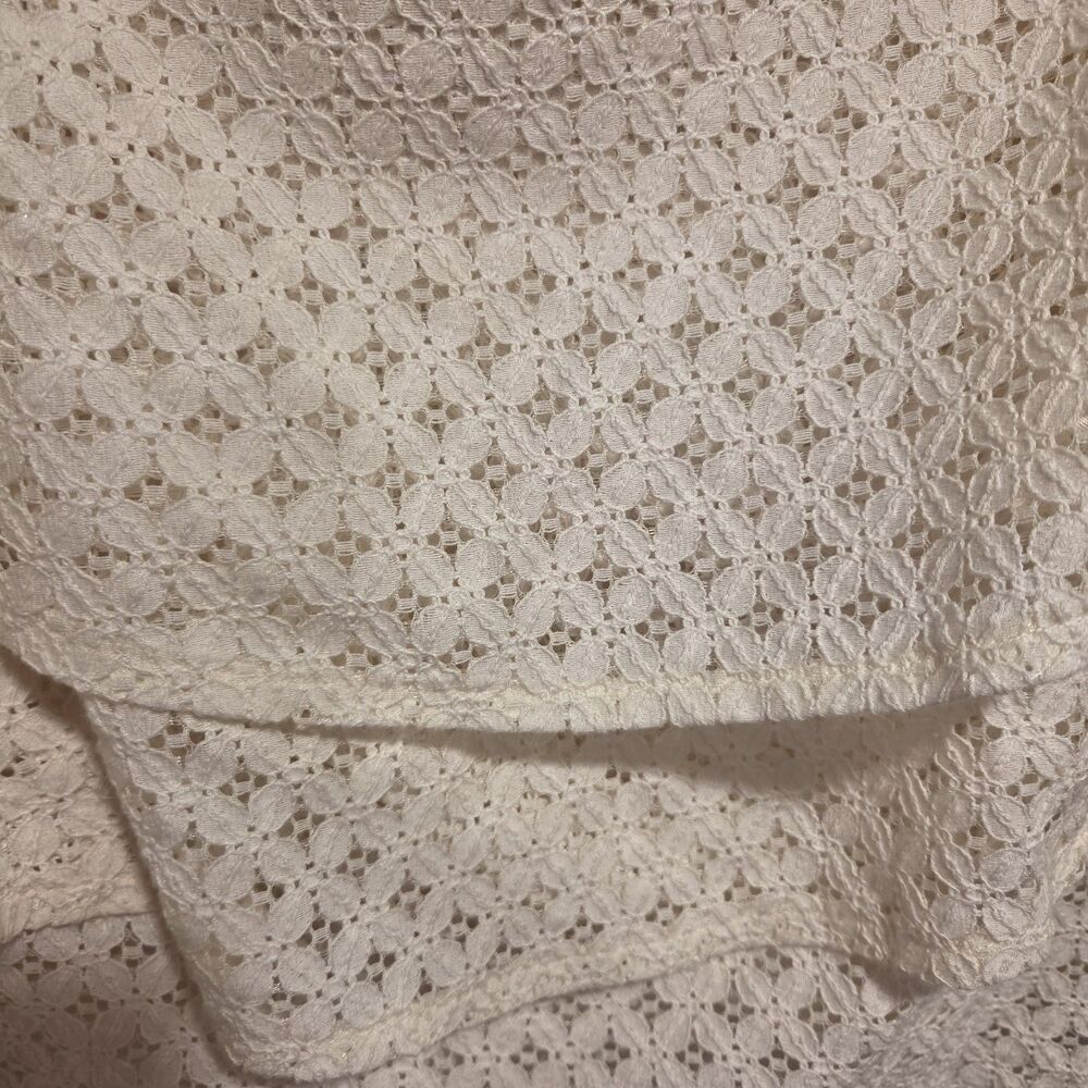 Banana Republic Sz Medium Womens Lace Off-the-Shoulder Ruffle Top Cream - Picture 9 of 12